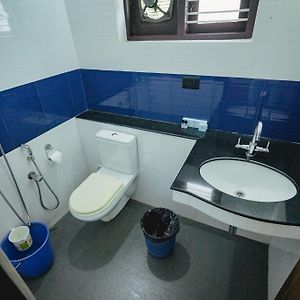 Deluxe Double Room Pool View